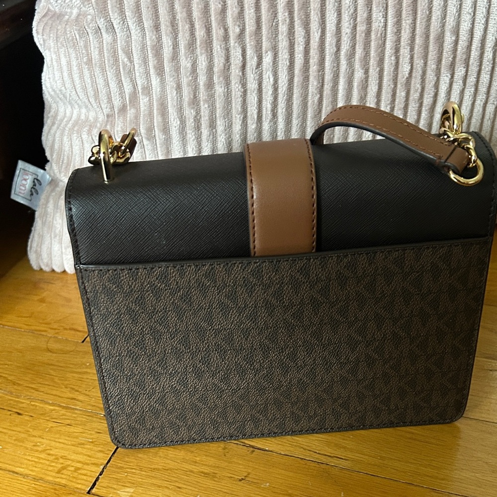 Michael Kors Greenwich small Brown and Tan signature Logo-Accent Crossbody Bag - Picture 6 of 8